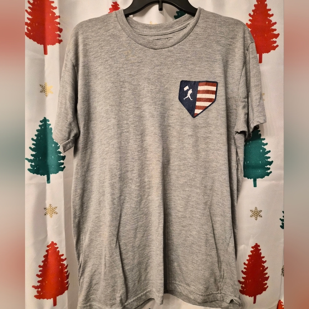 🙊 5/$30 Classic Gray Tee with Flag Pocket